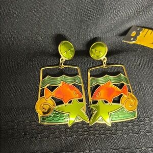 Vibrant Oceanic Earrings with Fish and Starfish